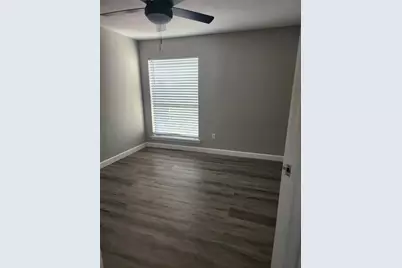 2818 S Bartell Drive #35, Houston, TX 77054 - Photo 8