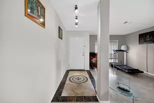 11726 Wilson Pines Ct, Houston, TX 77031 - Photo 2