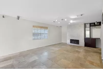 11726 Wilson Pines Court, Houston, TX 77031 - Photo 8