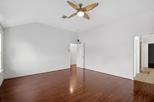 11726 Wilson Pines Ct, Houston, TX 77031 - Photo 14