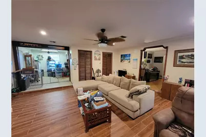 3 Ivy Court, Jones Creek, TX 77541 - Photo 4