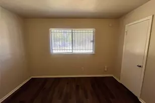 6415 Heath St, Houston, TX 77016 - Photo 16