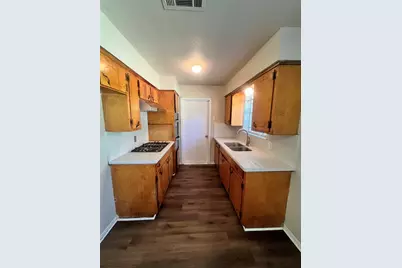 6415 Heath Street, Houston, TX 77016 - Photo 10