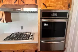 6415 Heath St, Houston, TX 77016 - Photo 8