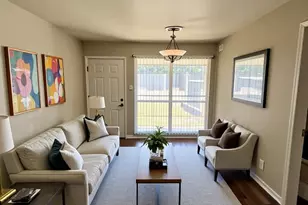 6415 Heath St, Houston, TX 77016 - Photo 2
