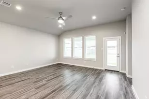22806 Theodoli Dr, Katy, TX 77449 - Photo 6