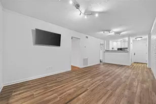 1418 Vermont St, Houston, TX 77006 - Photo 6
