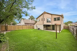 10411 Goodrum Rd, Houston, TX 77041 - Photo 2