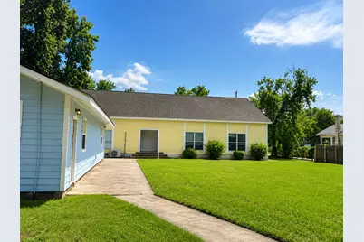 513 E Caney Street, Wharton, TX 77488 - Photo 4