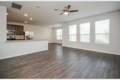 4212 McGregor Bluff Lane, Conroe, TX 77304 - Photo 6