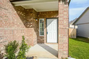 4212 McGregor Blf Ln, Conroe, TX 77304 - Photo 4