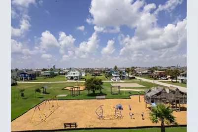 4006 Panola Drive, Galveston, TX 77554 - Photo 38