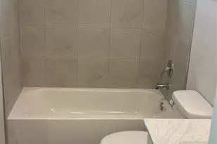 9608 Jenny Pk Pl, Houston, TX 77078 - Photo 4