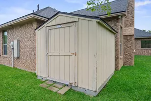 4410 Spring Meadows Dr, College Station, TX 77845 - Photo 28