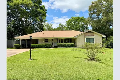208 Robinhood Circle, Crockett, TX 75835 - Photo 12