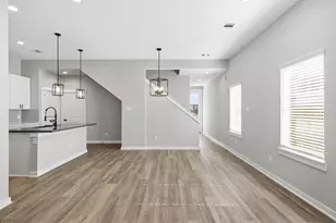 11303 Stonework Grv Ln, Houston, TX 77076 - Photo 16