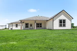 27 Red Barn Rd, Bay City, TX 77414 - Photo 30