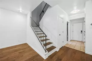 2100 Commonwealth St, Houston, TX 77006 - Photo 4