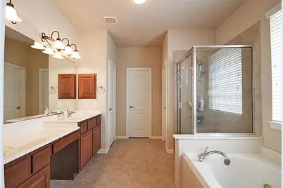 2181 Brittany Colony Drive, League City, TX 77573 - Photo 8