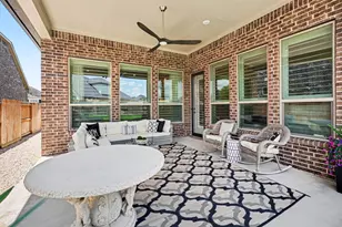 14223 Dunsmore Lndg Dr, Houston, TX 77059 - Photo 32