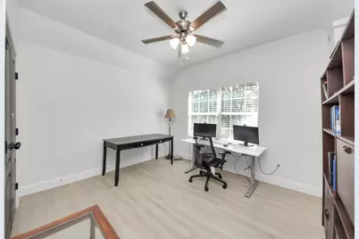 1810 Blue Water Bay Drive, Katy, TX 77494 - Photo 18