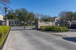 13600 Breton Ridge St, Houston, TX 77070 - Photo 22