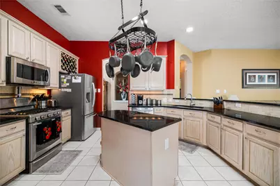 11718 Canyon Vista Lane, Tomball, TX 77377 - Photo 4
