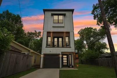 920 Muncie Avenue, Dallas, TX 75212 - Photo 1