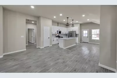 106 Harbor Court Drive, Conroe, TX 77356 - Photo 6