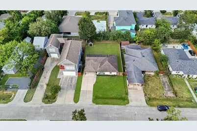 9016 Topaz Street, Houston, TX 77063 - Photo 26