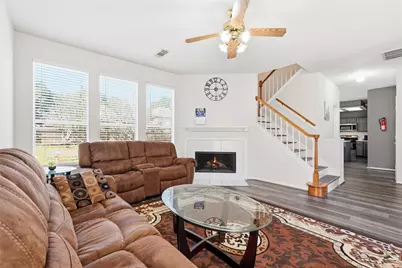 8706 Lone Maple Drive, Houston, TX 77083 - Photo 10