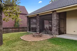 12122 Hawthorne Dr, Montgomery, TX 77356 - Photo 6