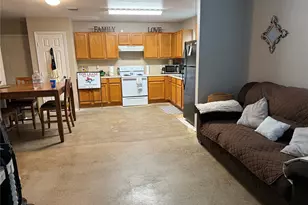 363 N Rife St, Aransas Pass, TX 78336 - Photo 4