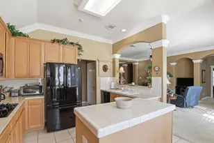 4507 Canyon Crest Dr, League City, TX 77573 - Photo 16