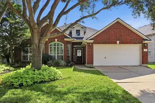 4507 Canyon Crest Dr, League City, TX 77573 - Photo 1