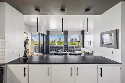 5000 Montrose Boulevard #6A, Houston, TX 77006 - Photo 14