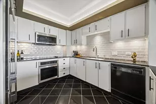 5000 Montrose Blvd, Houston, TX 77006 - Photo 8