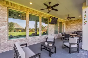 6006 Henry Hamlet Dr, Conroe, TX 77304 - Photo 14