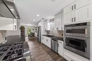 16855 E Maglitto Cir, Tomball, TX 77377 - Photo 10