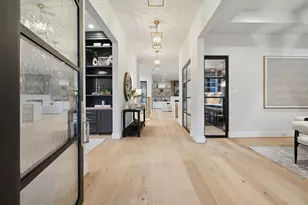 501 E 26th St, Houston, TX 77008 - Photo 4
