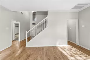1011 Wentworth Dr, Pearland, TX 77584 - Photo 4