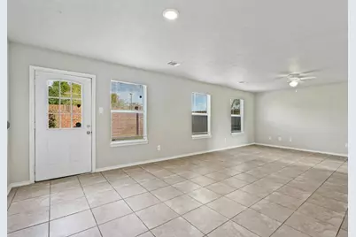 12010 Clifton Oaks Drive, Houston, TX 77099 - Photo 8