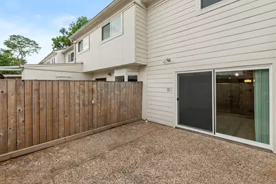 9668 Westview Drive #2, Houston, TX 77055 - Photo 30
