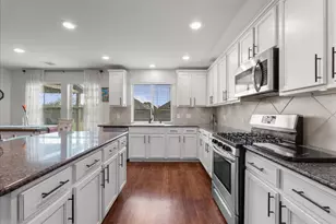 356 Century Oaks Ln, La Marque, TX 77568 - Photo 18