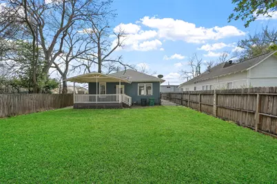 309 Pecore Street, Houston, TX 77009 - Photo 36