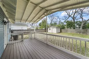 309 Pecore St, Houston, TX 77009 - Photo 32