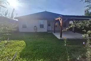 1279 Thornbird Trl, Sealy, TX 77474 - Photo 30