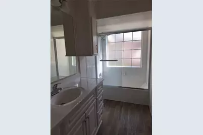4030 Knoll Glen Drive, Houston, TX 77082 - Photo 12
