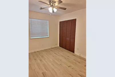 4030 Knoll Glen Drive, Houston, TX 77082 - Photo 10