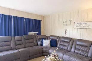 2029 N Avenue H, Freeport, TX 77541 - Photo 2
